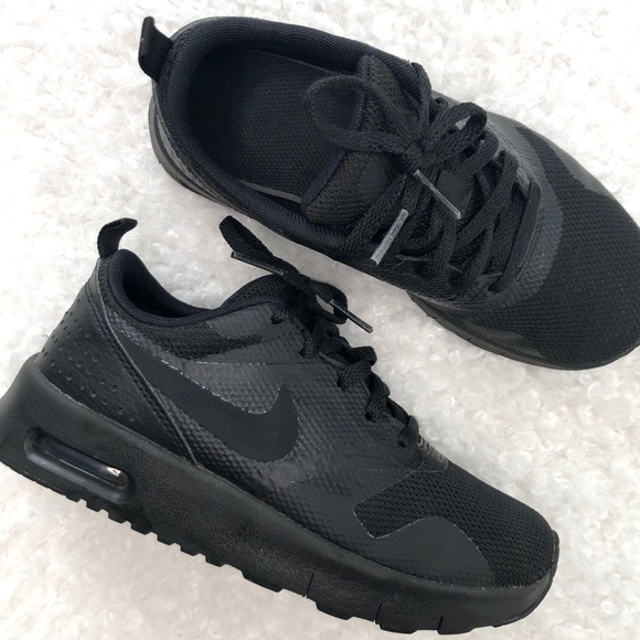 Nike Shoes | Kids Boys Air Max Tavas Running | Poshmark Boys Shoes Nike Sportswear Air Max Tavas SE Black